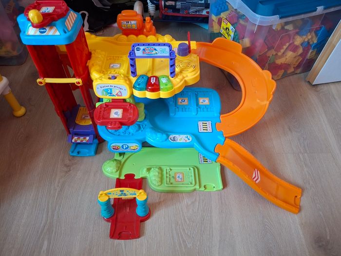 Lot Garage tut tut bolides