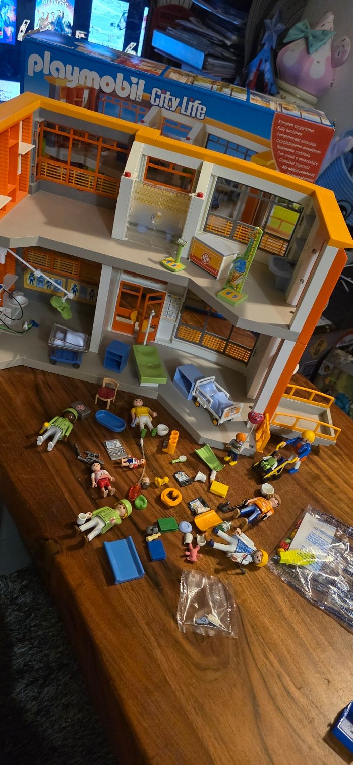 Hôpital pediatrique Playmobil - photo numéro 3