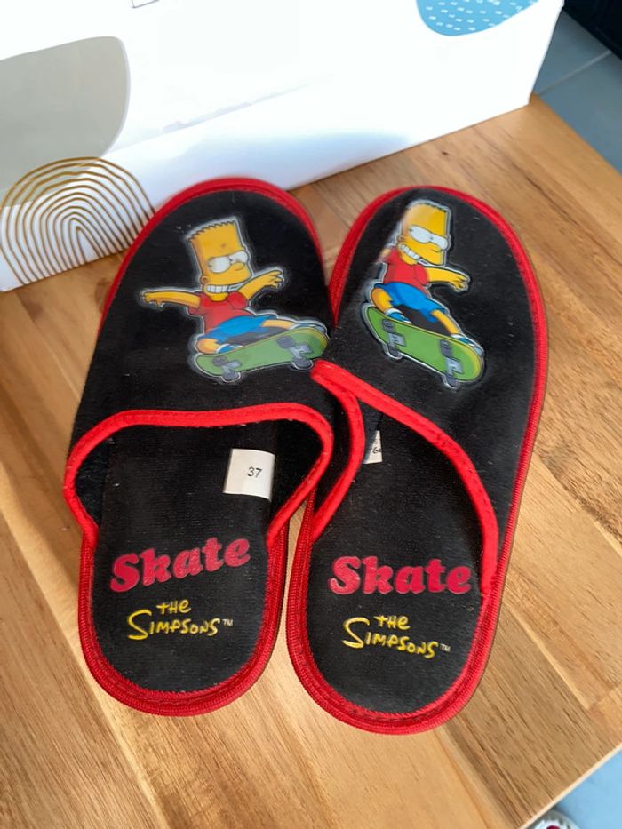 Chaussons Simpsons 37 - photo numéro 2