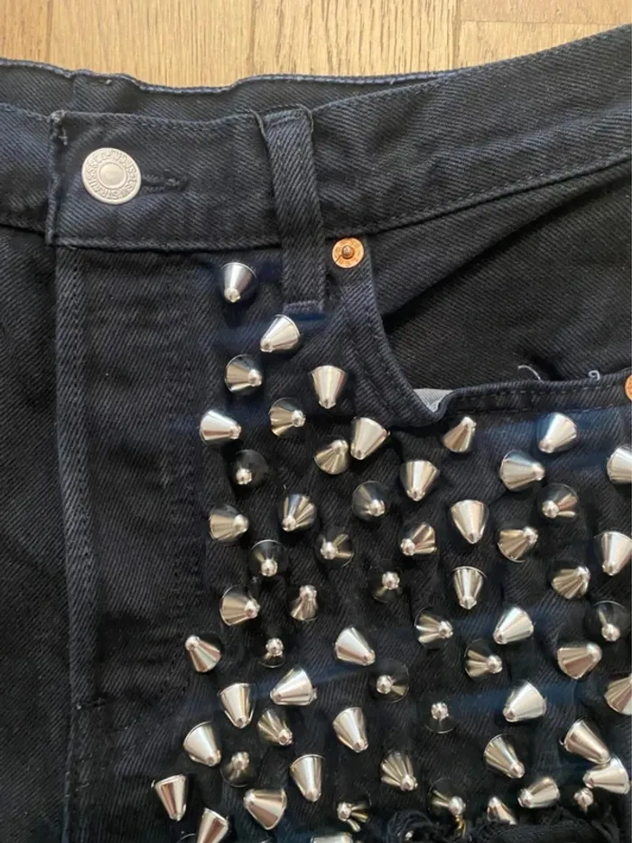 Short en jean noir avec clous The Ragged Priest X Levi´s - photo numéro 3