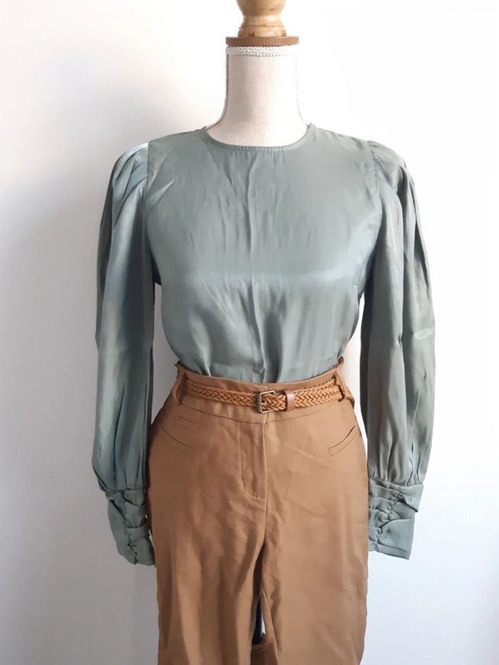 Blouse manches bouffantes neuve Elli White T36
