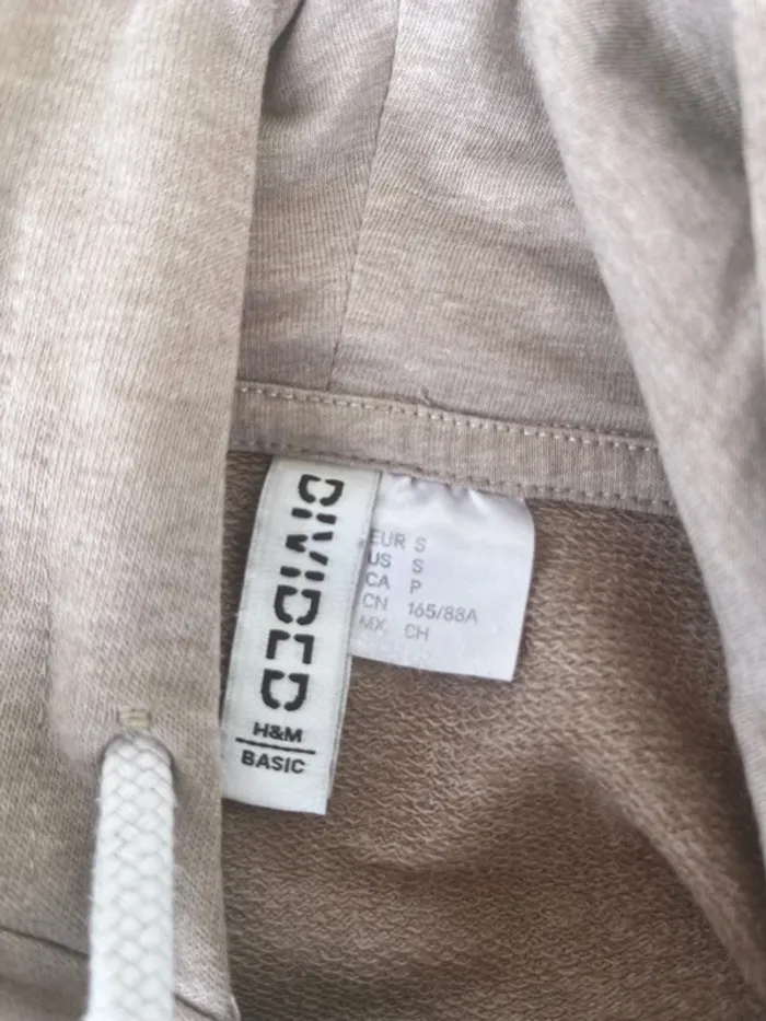 Sweat-shirt à capuche - photo numéro 5