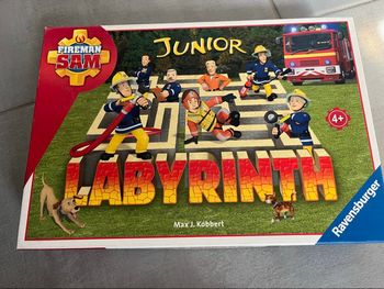 Labyrinthe junior sam le pompier
