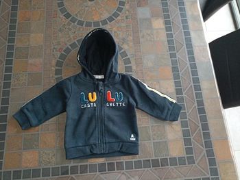 Gilet à capuche bébé