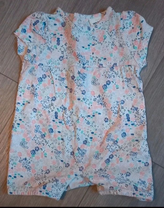 Combi short 3 mois - photo numéro 2