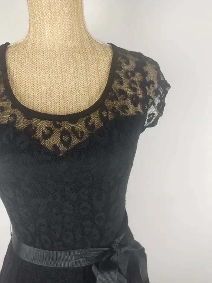 Robe mi-longue cocktail manches courtes noire motif léopard taille S Morgan - photo numéro 4