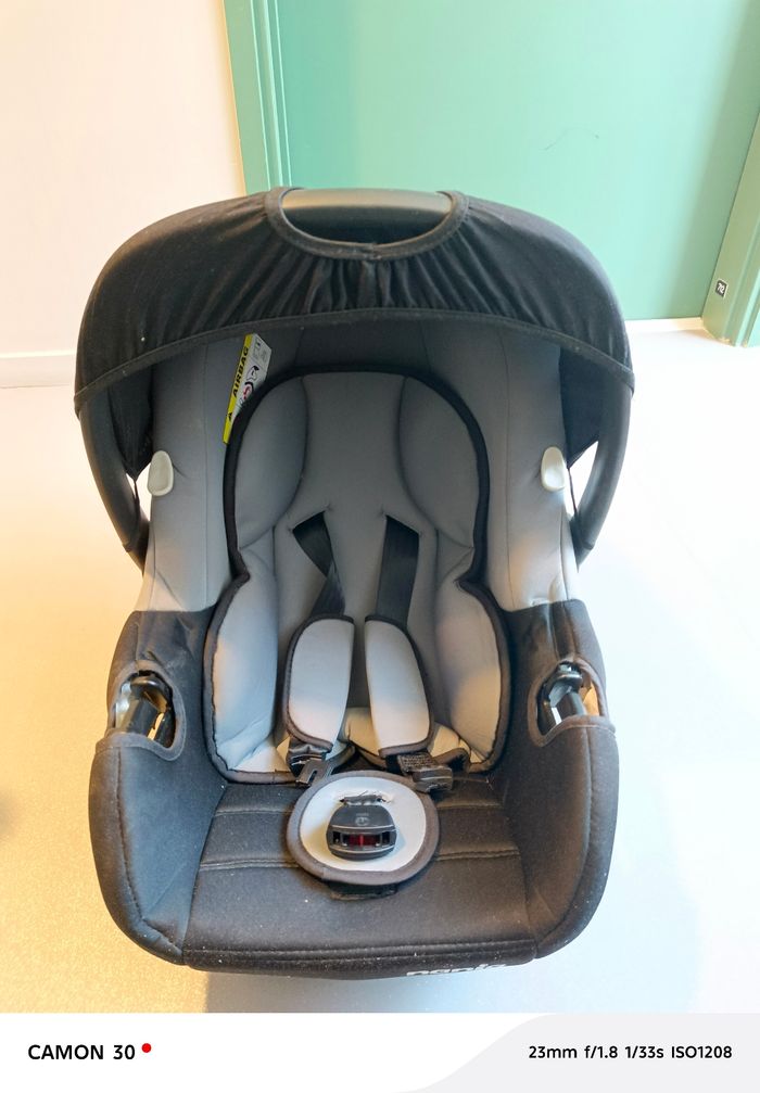 siège auto Nania pour bébé (type coque) - photo numéro 2