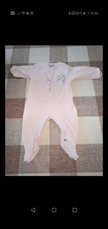 Pijama rose 6 mois in extenso