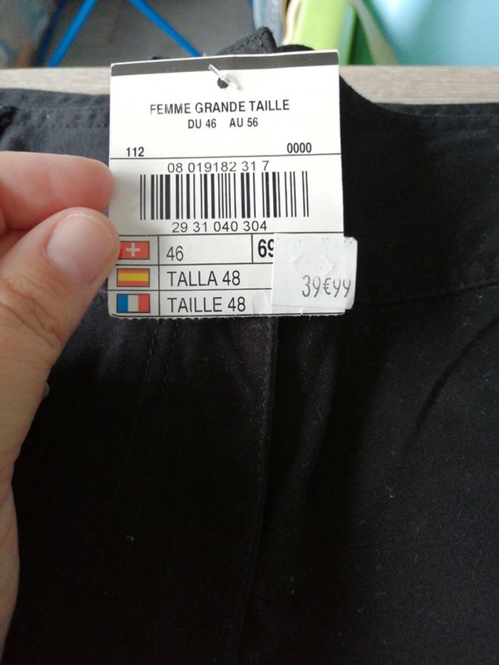Pantalon neuf taille 48 - photo numéro 2