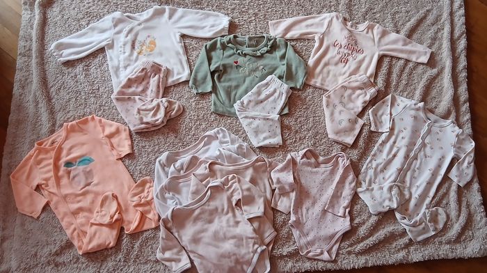 Lot bébé fille 12 mois