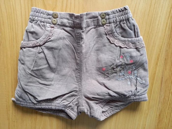 Short velours et t-shirt 18 mois - photo numéro 2
