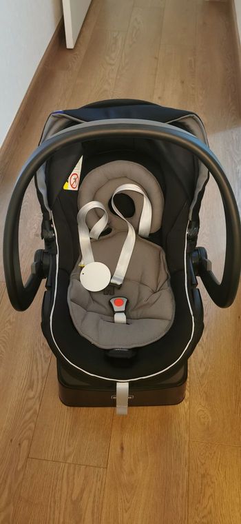 Poussette Chicco  trio activ 3 NEUVE