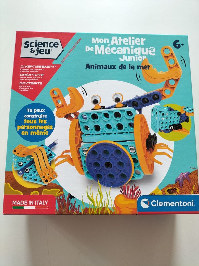 Jeu de construction autour de la mer