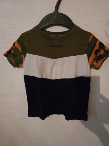Tee shirt