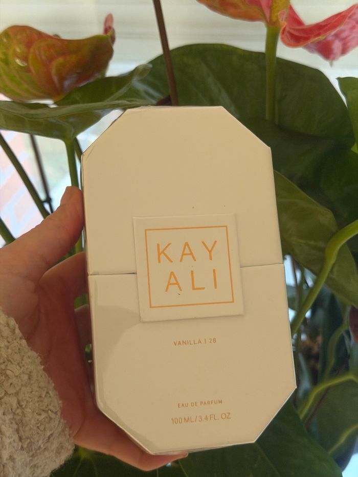 KAYALI vanilla 28 - photo numéro 6