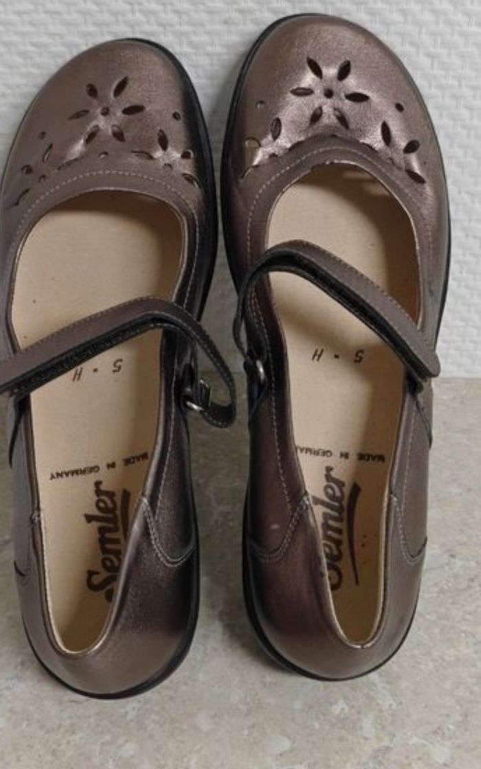 Mocassin brillant taille 38 marque Semler neuve - photo numéro 2