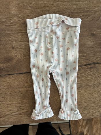 Lot vêtements bébé fille 