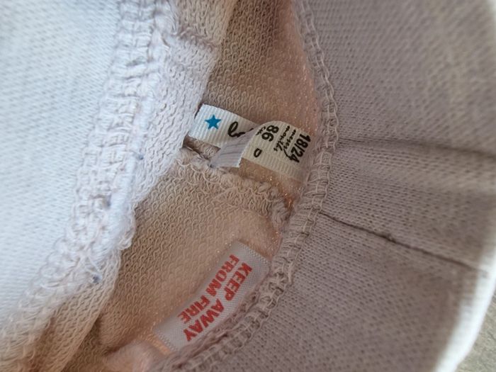 Pantalon rose 18 mois - photo numéro 2