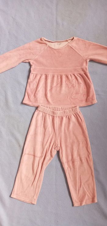 Pyjamas Vertbaudet taille 2 ans 86 cm