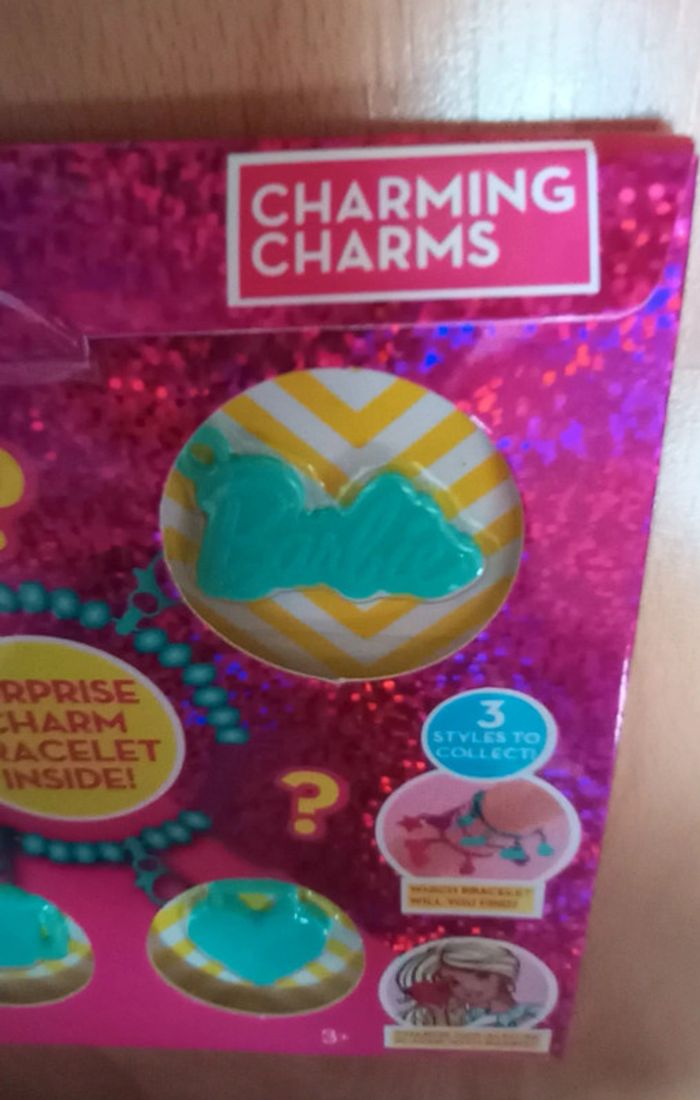 Bracelet et charms Barbie Neuf - photo numéro 12