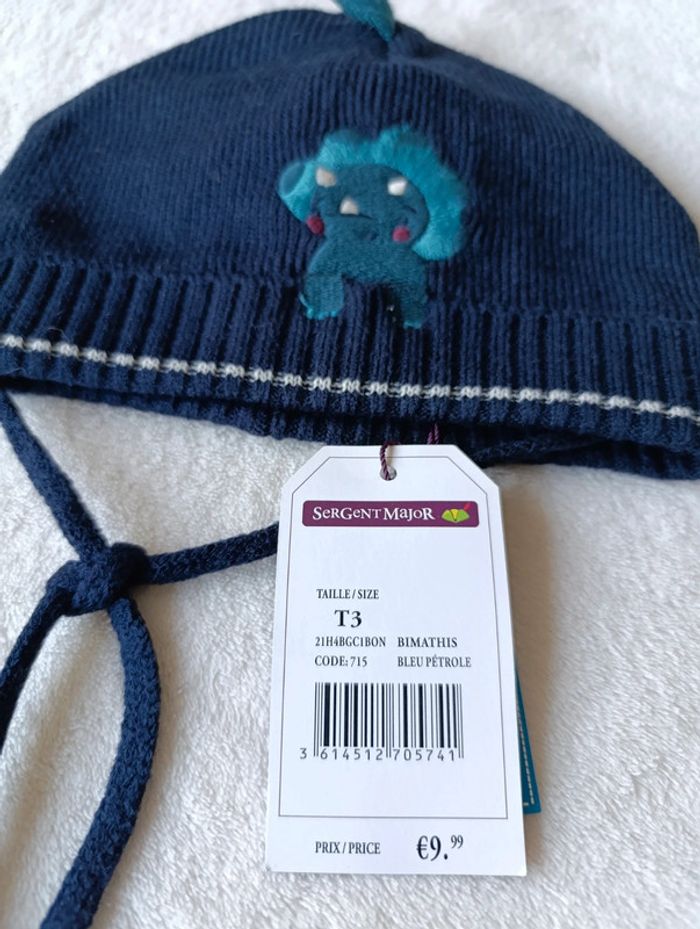 Bonnet bleu pétrole neuf - photo numéro 2
