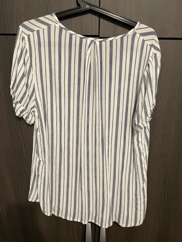 Blouse - photo numéro 2