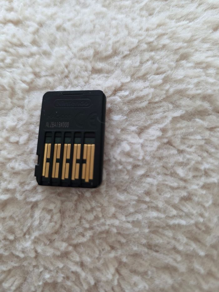 Jeux switch pokemon  bouclier - photo numéro 2