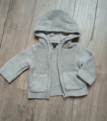 Gilet zippé à capuche 3 mois Kiabi