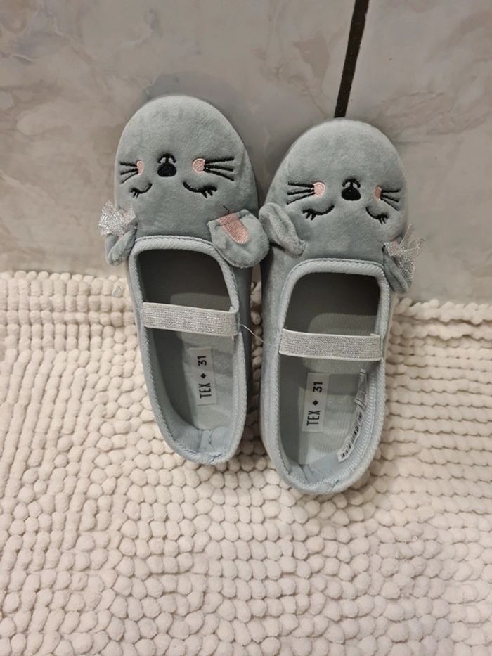 Chaussons pointure 31 tex