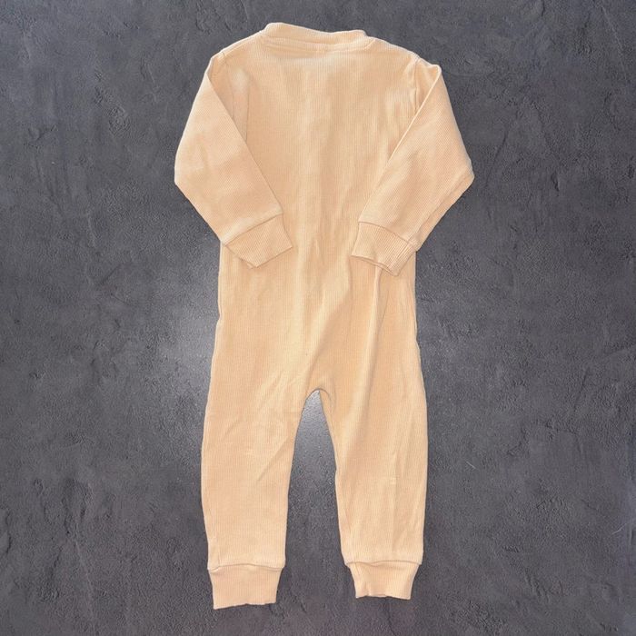 Pyjama beige unisexe Zeeman / 12 mois / Très bon état - photo numéro 3
