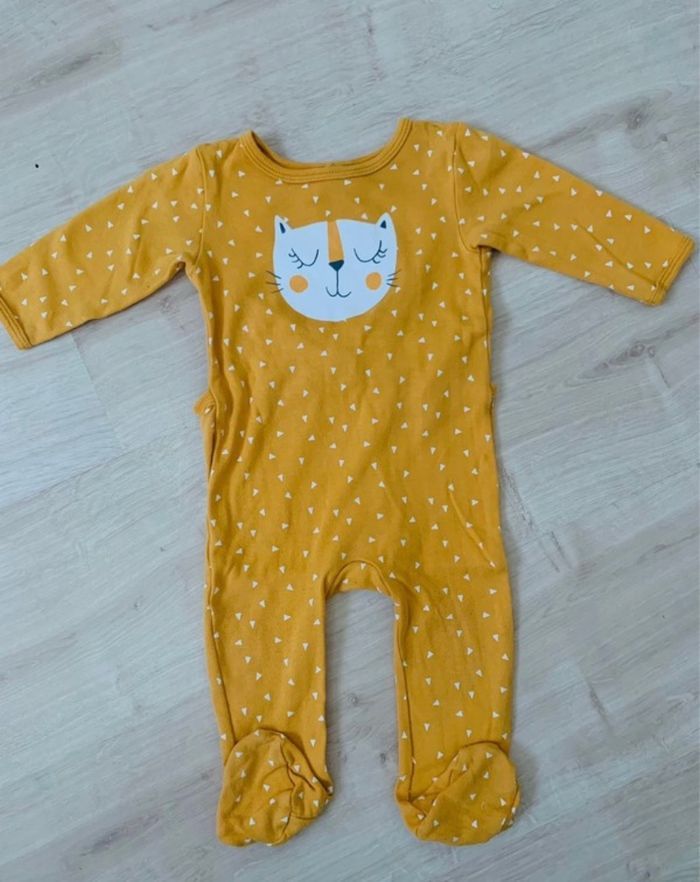Lot de 3 pyjamas en 9 mois 🌸 - photo numéro 4