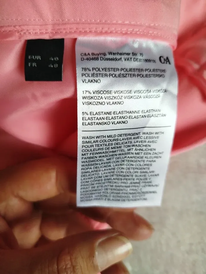 Pantacourt femme C&A rose taille FR 48 - photo numéro 6