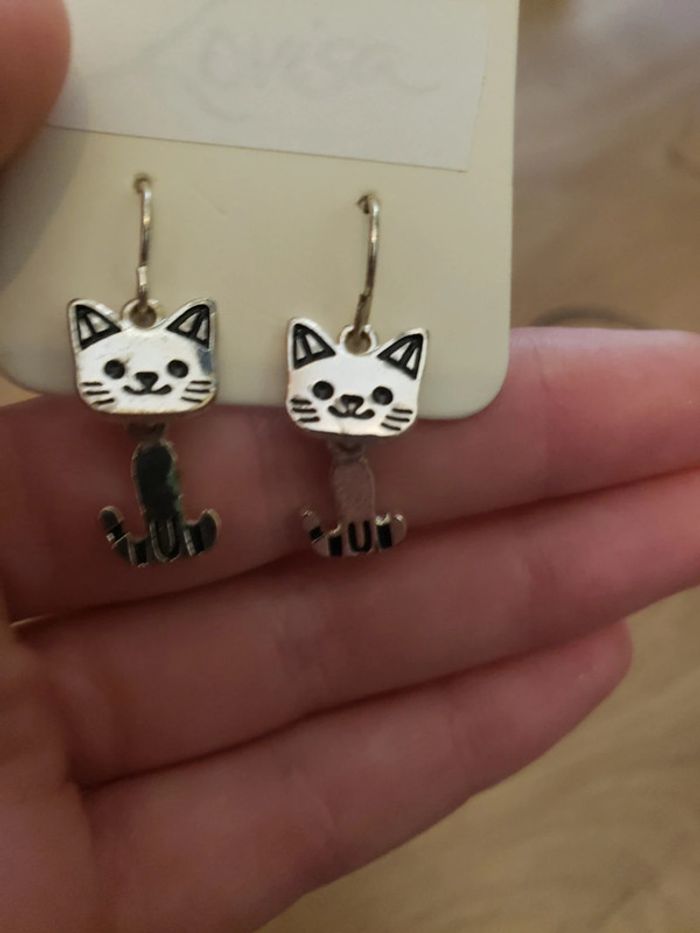 1 paire de boucle d'oreille chat - photo numéro 2