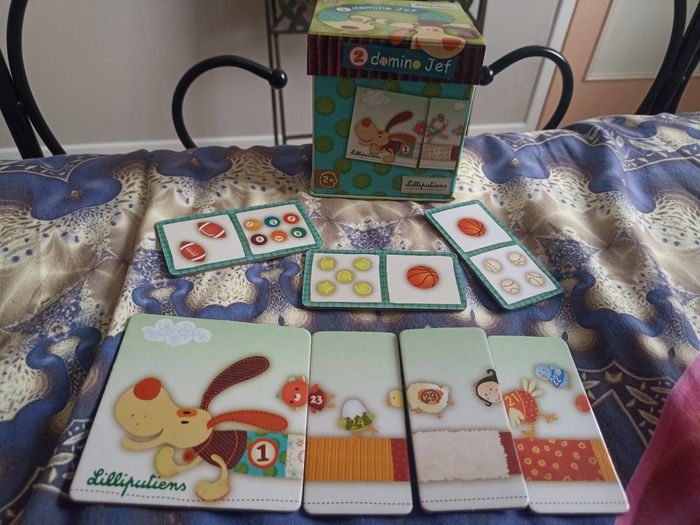 Jeu de dominos recto-verso de la marque Lilliputiens
