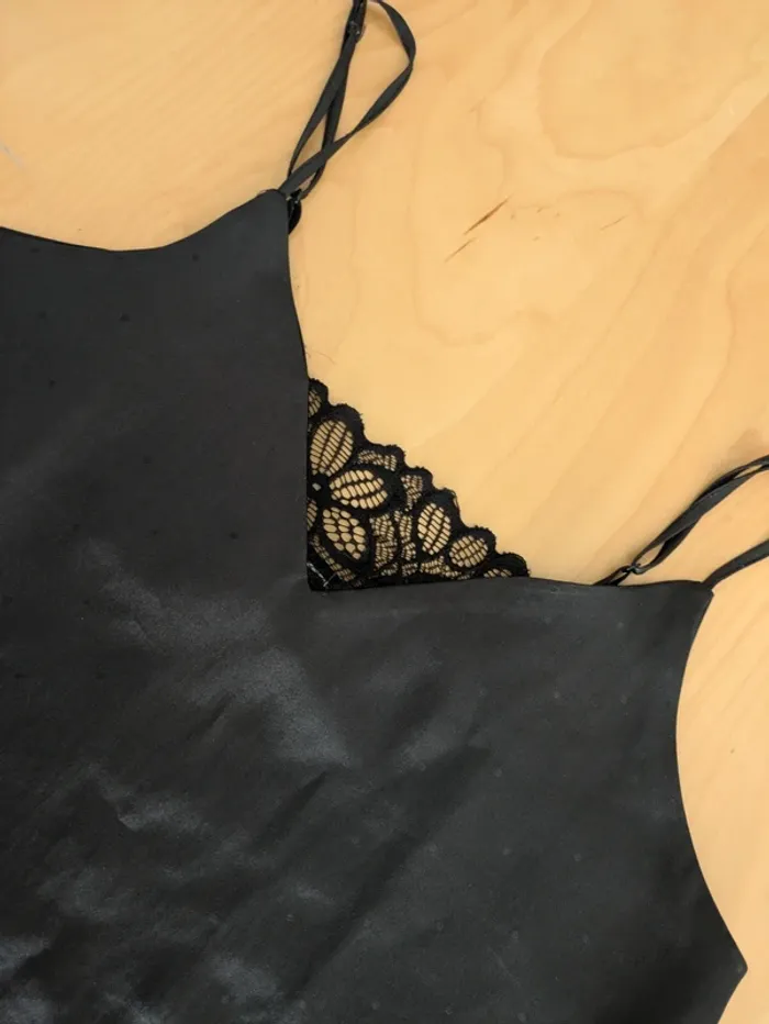 Caraco top a fines bretelles sarin et dentelle noir taille L Tex - photo numéro 2