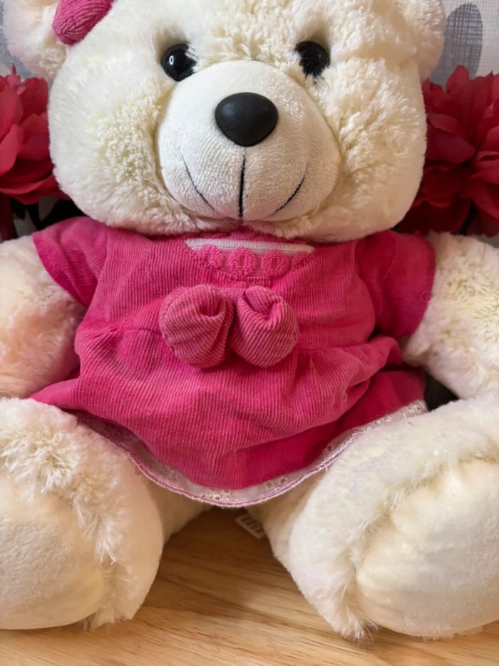🌺Peluche ours blanc crème avec robe et noeud papillon rose🌺 - photo numéro 3