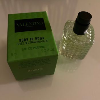 Miniature parfum valentino