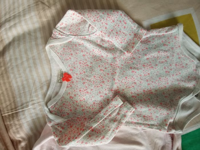 Lot 3 bodies manches longues - photo numéro 3