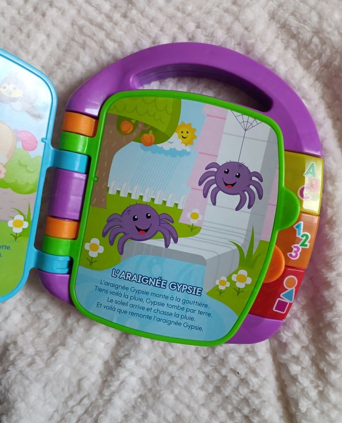Livre Fisher Price comptines comme neuf - photo numéro 2