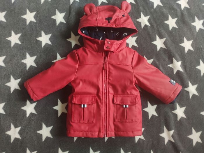 đ»ImpermĂ©able Ă capuche