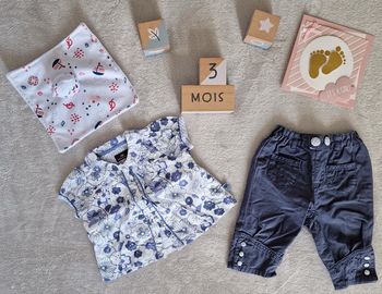 Ensemble Sergent Major blouse légère blanche à imprimé bleu + pantacourt bleu 3M (BE avec défaut)