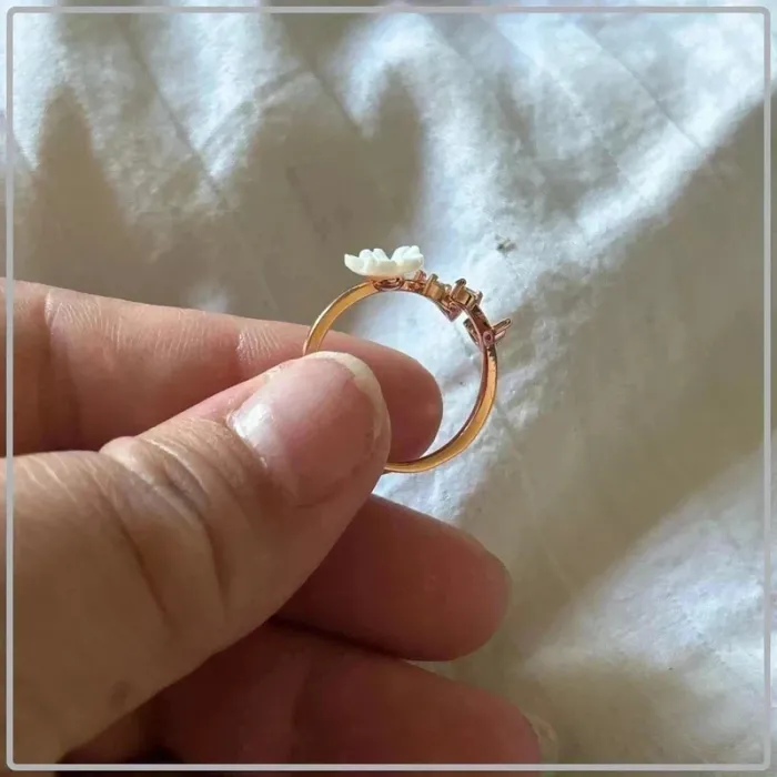 Magnifique bague fleurie ajustable - photo numéro 3