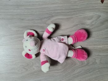 Peluche doudou enfant souris rose gemo vetir