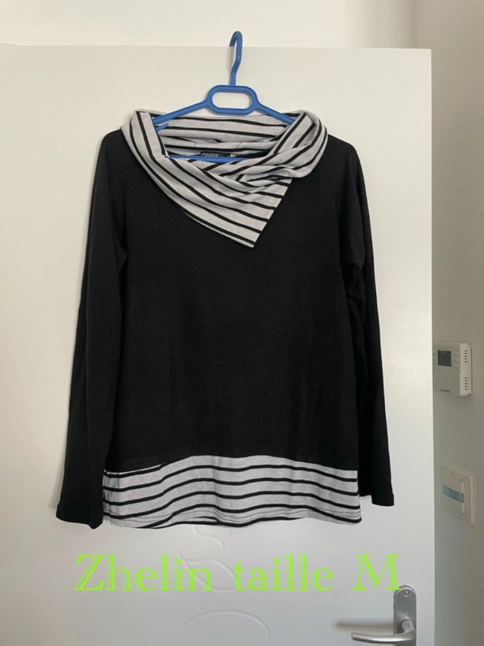 Pull à manches longues noir col croisé gris à rayures noir Zhelin taille M