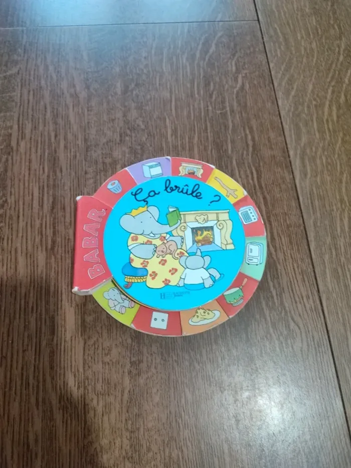 Livre Babar ça brûle