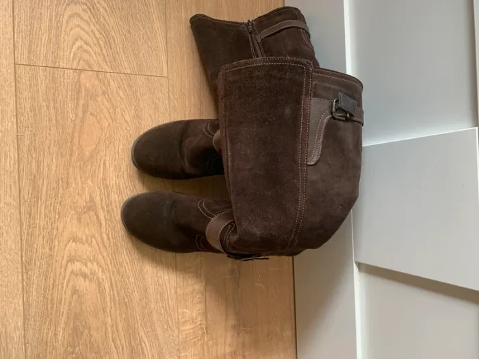 Bottes en daim marron haute très bon état - photo numéro 6