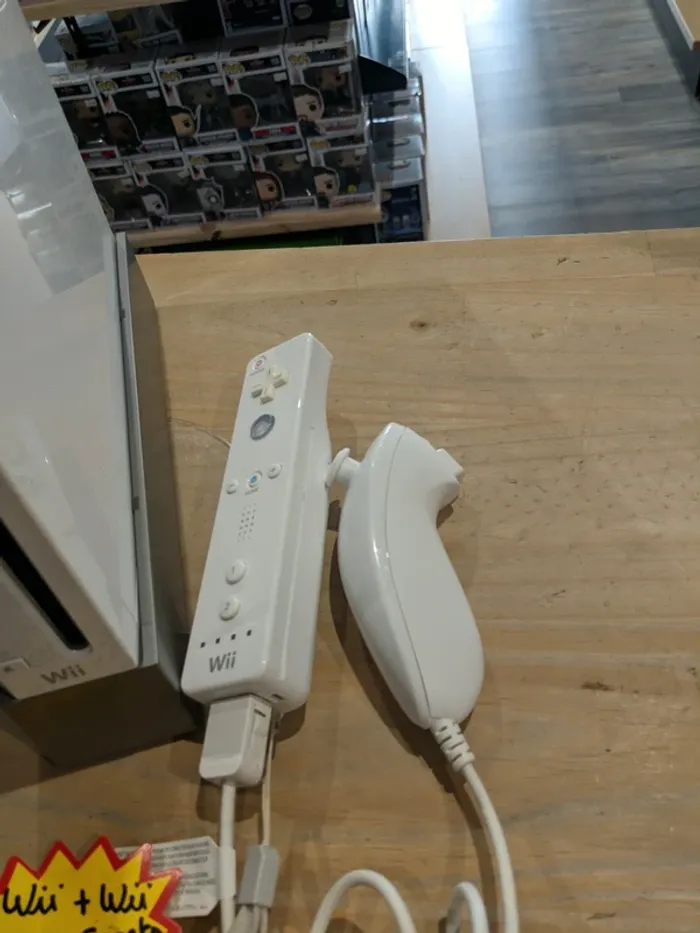 Nintendo Wii Blanche + Wiimote, Nunchuk & Wii Sports - photo numéro 5