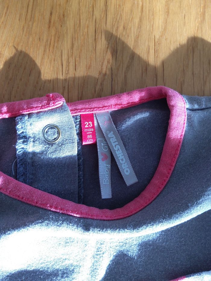 Maillot manches longues gris et rose à motifs - photo numéro 3