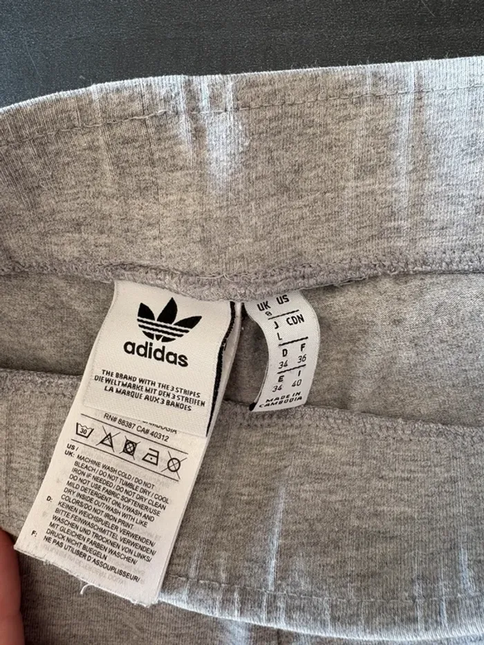 Legging adidas gris - photo numéro 3