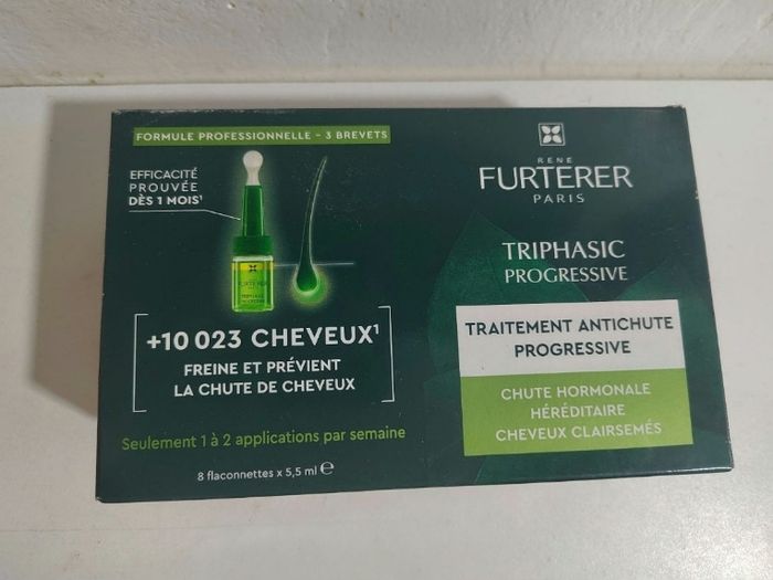Antichute Triphasic progressive René Furterer chute hormonale, héréditaire, cheveux clairsemes